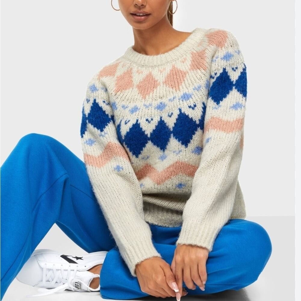 Vero Moda Womens Knit  Crew Neck Nordic Style‎ Sweater NWT Large